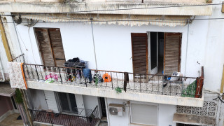 Άγιοι Ανάργυροι: Νέα υπόθεση με παιδιά που ζούσαν σε άθλιες συνθήκες - Χειροπέδες στους γονείς