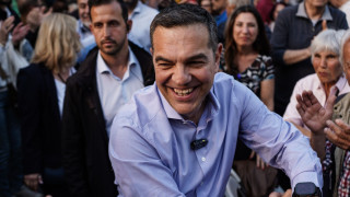 Δεύτερη αινιγματική ανάρτηση Τσίπρα - Ένα βήμα πριν την ανακοίνωση κόμματος