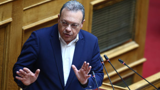 Φάμελλος στη Βουλή: Μεθοδεύετε τη συγκάλυψη, αυτές είναι πρακτικές παρακράτους