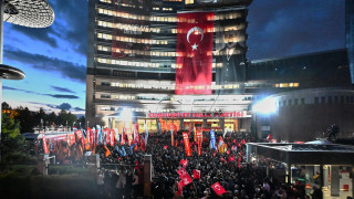 Τουρκία: «Εμφύλιος» στο κόμμα της αντιπολίτευσης CHP - Αστυνομική παρέμβαση στο αρχηγείο του