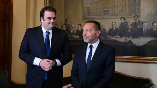 Πιερρακάκης για Γιάννη Στουρνάρα: Ήταν παρών στις κρίσιμες στιγμές της ελληνικής οικονομίας