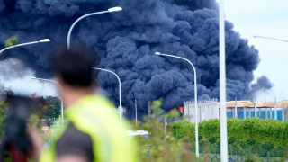 Εκκενώνεται πόλη δυτικά των Βρυξελλών λόγω κινδύνου έκρηξης σε αποθήκη