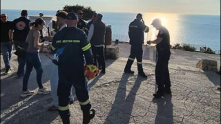 Ζάκυνθος: Ασφαλής ο 22χρονος τουρίστας που εγκλωβίστηκε σε απόκρημνο σημείο στο Ναυάγιο