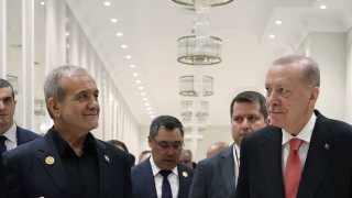 Ερντογάν: Η Άγκυρα συνεχίζει να υποστηρίζει τις συνομιλίες με το Ιράν