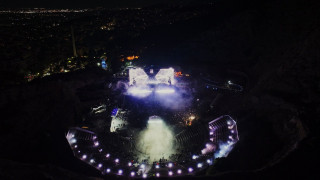 Adriatique: Εντυπωσιακό μουσικό experience στην Αθήνα – Live visuals και δυνατά beats από την Allwyn