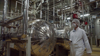 CNNi: Γιατί το πυρηνικό πρόγραμμα του Ιράν αποτελεί σημείο τριβής με τις ΗΠΑ - Οι μεγάλες προκλήσεις