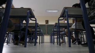 «Ταξίδι» στις πιο... επεισοδιακές Πανελλήνιες: Από τη διαρροή θεμάτων του '79, στην πανδημία
