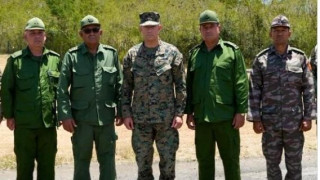 Συνάντηση στρατηγών από ΗΠΑ-Κούβα στο Γκουαντάναμο: Συζήτησαν θέματα επιχειρησιακής ασφάλειας