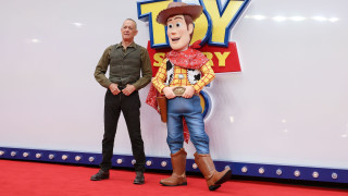 To Toy Story 5 δείχνει τον «τρόμο» του εθισμού των παιδιών με τις οθόνες, λέει ο Τομ Χανκς