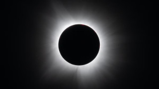 Όλα όσα πρέπει να ξέρετε για την ολική έκλειψη Ηλίου που θα συμβεί αυτό το καλοκαίρι