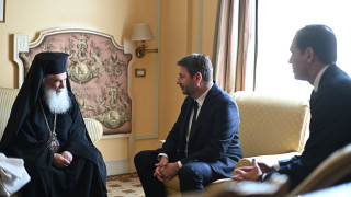 Ανδρουλάκης σε Πατριάρχη Ιεροσολύμων Θεόφιλο: «Στο πλευρό σας για την προστασία των δικαιωμάτων σας»