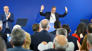 Μητσοτάκης: «Γκάζι» για εκλογές το 2027, συσπείρωση στη ΝΔ και επίθεση στην «τοξική αντιπολίτευση»