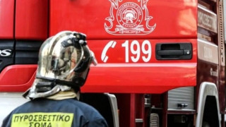Κόνιτσα: Χωρίς ηλεκτρικό ζούσαν στο κοντέιρ τα 4 αδέρφια - Εξετάζεται αν η φωτιά προκλήθηκε από κερί