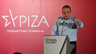 Ο Φάμελλος «πήρε το όπλο του» - Αποπομπές, παραιτήσεις και νέο τελεσίγραφο Πολάκη