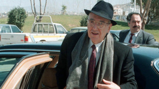Τριάντα χρόνια από τον θάνατο του Ανδρέα Παπανδρέου - Η ανάρτηση του Ν. Ανδρουλάκη