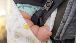 Γαλλία: Μωρό 18 μηνών πέθανε στο νοσοκομείο - Είχε εντοπιστεί αναίσθητο μέσα σε αυτοκίνητο