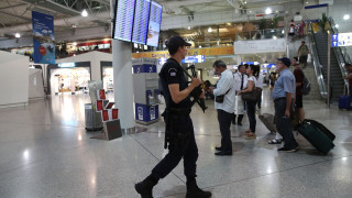 Σύλληψη 32χρονου στο «Ελευθέριος Βενιζέλος» για χιλιάδες λαθραία τσιγάρα