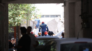 Πετράλωνα: Πρώτο βοήθημα 3.000 ευρώ ανά νοικοκυριό στους ένοικους- Στον εισαγγελέα οι 5 συλληφθέντες