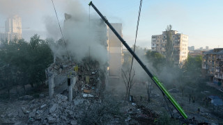 Ουκρανία: Τουλάχιστον οκτώ νεκροί σε επιδρομή της Ρωσίας στο Κίεβο