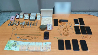 Εξαρθρώθηκε συμμορία που «χτυπούσε» κοσμηματοπωλεία - Στα 370.000 ευρώ η λεία