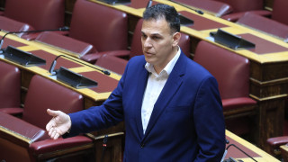Παραιτείται από βουλευτής του ΣΥΡΙΖΑ ο Γιώργος Καραμέρος