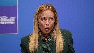 Μελόνι για αμυντικές δαπάνες: «Θα καθορίσουμε τους χρόνους, τους τρόπους και τις προτεραιότητες»