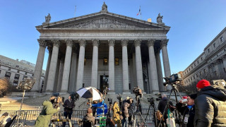 Ο Τραμπ καλείται να καταβάλει αποζημίωση 5,8 εκατ. δολαρίων στην δημοσιογράφο Ε. Τζιν Κάρολ