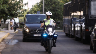 Marfin: Αυτοβούλως επιστρέφει στην Ελλάδα η 46χρονη που κατηγορείται για τον εμπρησμό - Δηλώνει αθώα