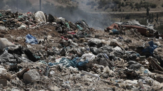 Φωτιά σε ΧΥΤΑ στη Λέρο - Επιχειρούν επίγειες και εναέριες δυνάμεις