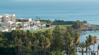 Ella Resorts: Michelin-starred chefs και signature εμπειρίες μάς ταξιδεύουν από Ρόδο έως Κέρκυρα