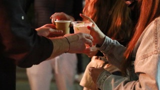 Θεσσαλονίκη: Ανήλικη εντοπίστηκε μεθυσμένη σε μπαρ - Είχε παραποιημένη αστυνομική ταυτότητα