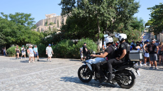 Συναγερμός στην Ακρόπολη: Άνδρας τραυμάτισε δύο Αμερικανούς τουρίστες με μαχαίρι