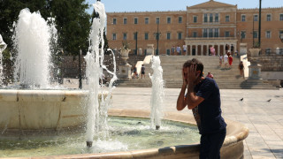 Έρχεται κορύφωση του καύσωνα και ακραίος κίνδυνος πυρκαγιάς στη χώρα την Τετάρτη