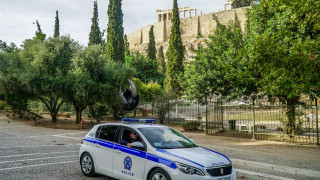Συναγερμός στην Ακρόπολη: Άνδρας τραυμάτισε δύο Αμερικανούς τουρίστες με μαχαίρι