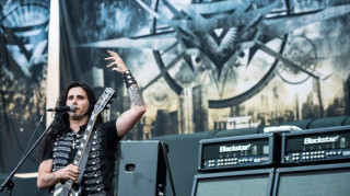 Gus G: Ο Έλληνας κιθαρίστας που συνεργάστηκε με τον Όζι Όσμπορν, στο πλευρό του King Diamond