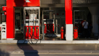Νέα πτώση στις τιμές πετρελαίου μετά την εκεχειρία ΗΠΑ και Ιράν: Στα  88,36 δολάρια το Brent