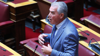 Στην Επιτροπή Δεοντολογίας της Βουλής παραπέμπει τον Δ. Κυριαζίδη ο Νικήτας Κακλαμάνης