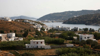 Γραφικά σοκάκια, γαλήνη, όμορφες παραλίες: Δημοσίευμα «ωδή» βρετανικής εφημερίδας για τη Σίφνο