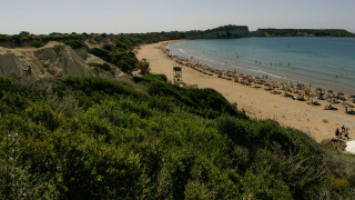 Σε συναγερμό λόγω υψηλού ψηλού κινδύνου πυρκαγιάς η Ζάκυνθος το Δεκαπενταύγουστο