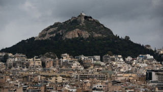 Ανοιχτός ανήμερα Δεκαπενταύγουστου ο Λόγος Λυκαβηττού - Κλειστός ο Λόφος Φινόπουλου