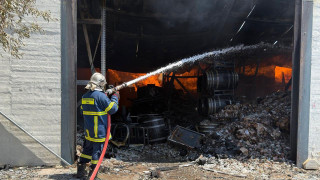 «Στάχτη» έγιναν εγκαταστάσεις αποστακτηρίου στο Ρέθυμνο μετά από πυρκαγιά