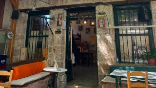 Ένα μεσημέρι στον «Πλάτανο»- Εθνογραφία στο χωριό Στενό Φενεού