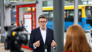 Άντι Μπέρναμ: Δεν θα υπάρχουν άστεγοι στους δρόμους της Αγγλίας ως τα Χριστούγεννα