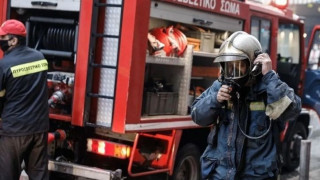 Φωτιά σε κτήριο στο κέντρο της Θεσσαλονίκης - Ισχυρές δυνάμεις στο σημείο