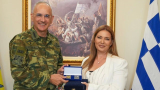 Συνάντηση αρχηγού ΓΕΕΘΑ με τη νέα Πρέσβη του Ισραήλ στην Ελλάδα - Τι συζητήθηκε