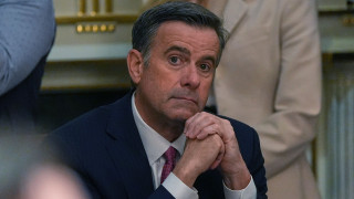 Στη Μόσχα ο διευθυντής της CIA - Μεταγωγικό των ΗΠΑ προσγειώθηκε στο Βνούκοβο