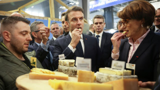 Καύσωνες και ξηρασία αναγκάζουν τη Γαλλία να χαλαρώσει τους αυστηρούς κανόνες παραγωγής τυριών