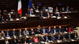 Ιταλία: Συνεχίζει να αυξάνει τα ποσοστά της η ακροδεξιά - Τι δείχνουν οι δημοσκοπήσεις