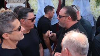 Δημήτρης Κόκοτας: Φοίβος, Διονυσίου, Βαρθακούρης και άλλοι καλλιτέχνες στο τελευταίο αντίο