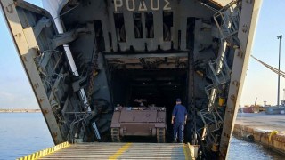 Νέα αποστολή στρατιωτικού εξοπλισμού στον Λίβανο – Η Ελλάδα παρέδωσε 13 τεθωρακισμένα